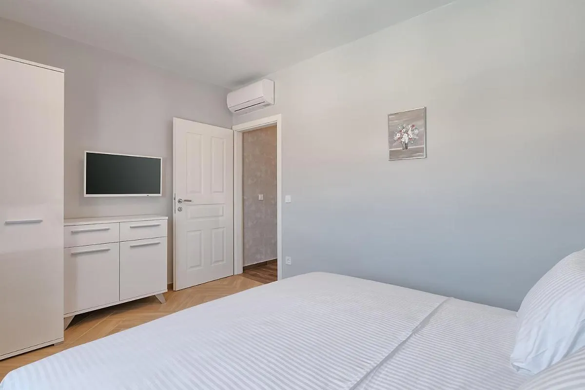 Villa Mokka - Perfekt Ausgestattete Villa In Hervorragender Lage Πούλα Κροατία